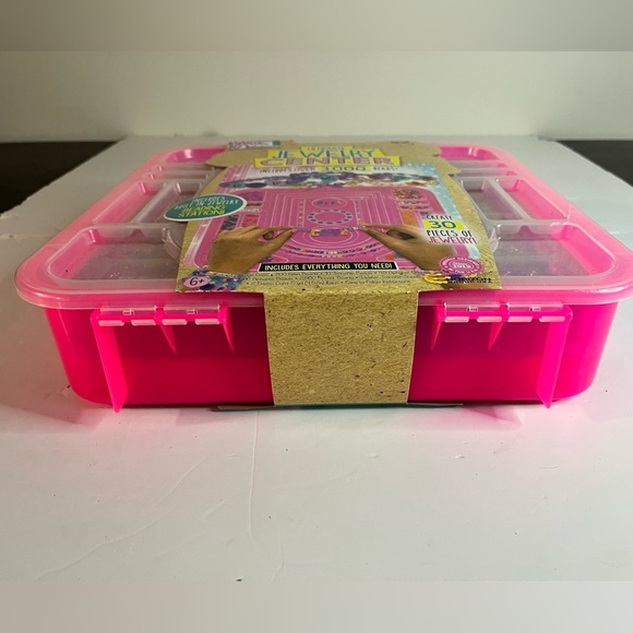 Your Décor Ultimate Jewelry Center Craft Kit – 3,000 Beads, 30+ Jewelry Pieces - Picture 15 of 16